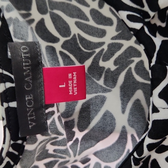 Vince Camuto women's blouse size Large black and white. - Picture 2 of 4